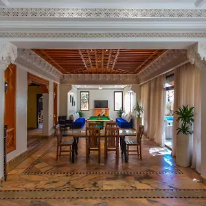 https://villa-dahlia.marrakeshhotelsmorocco.com